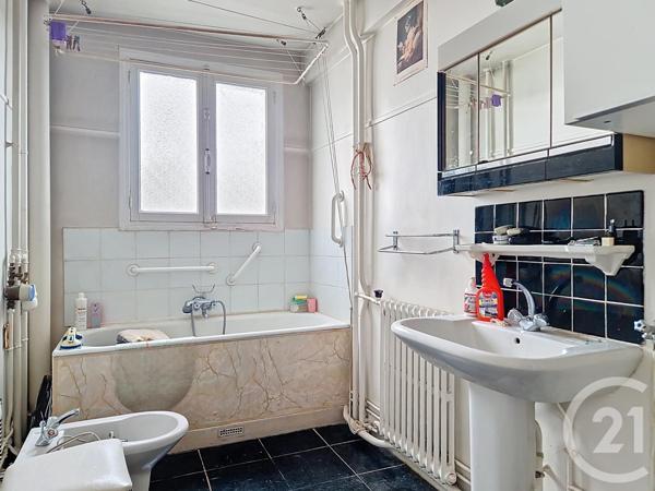 Appartement F5 à vendre  5 pièces - 92,48 m2 BOURG LA REINE - 92