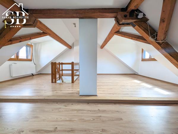 Huningue (68330) Maison mitoyenne (1 côté) très bien placée à Huningue, vue sur Rhin