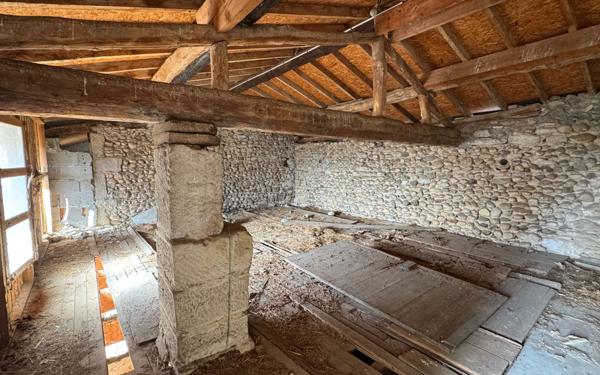 Maison à vendre    4 pièces • 110 m2 Mours-Saint-Eusèbe