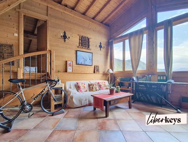 Chalet d'exception avec appartement indépendant, espace bien-être et vue panoramique sur les sommets de la Lauzière et de Valmorel