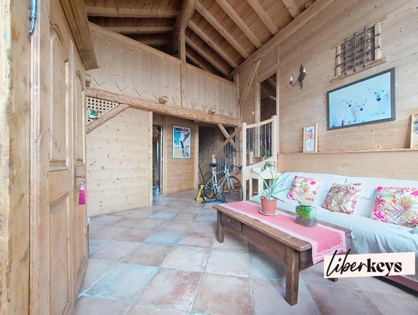 Chalet d'exception avec appartement indépendant, espace bien-être et vue panoramique sur les sommets de la Lauzière et de Valmorel