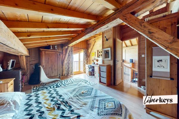 Chalet d'exception avec appartement indépendant, espace bien-être et vue panoramique sur les sommets de la Lauzière et de Valmorel