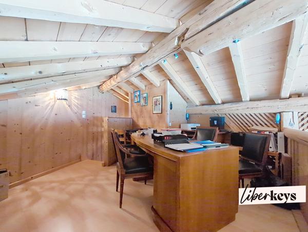 Chalet d'exception avec appartement indépendant, espace bien-être et vue panoramique sur les sommets de la Lauzière et de Valmorel