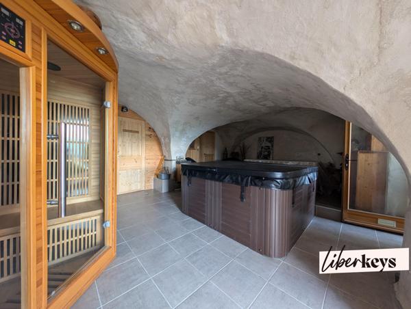 Chalet d'exception avec appartement indépendant, espace bien-être et vue panoramique sur les sommets de la Lauzière et de Valmorel