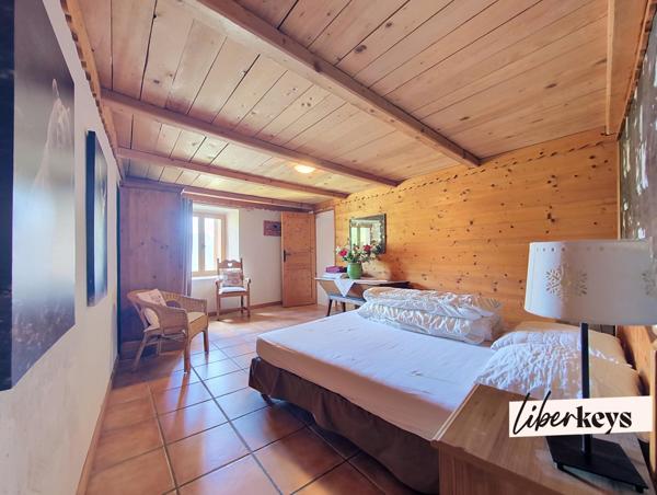 Chalet d'exception avec appartement indépendant, espace bien-être et vue panoramique sur les sommets de la Lauzière et de Valmorel