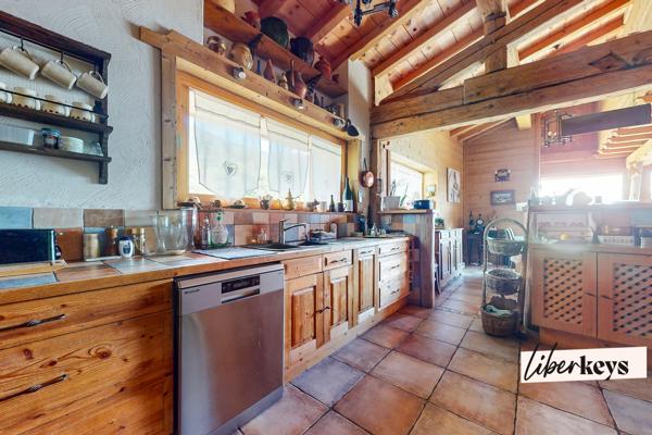 Chalet d'exception avec appartement indépendant, espace bien-être et vue panoramique sur les sommets de la Lauzière et de Valmorel