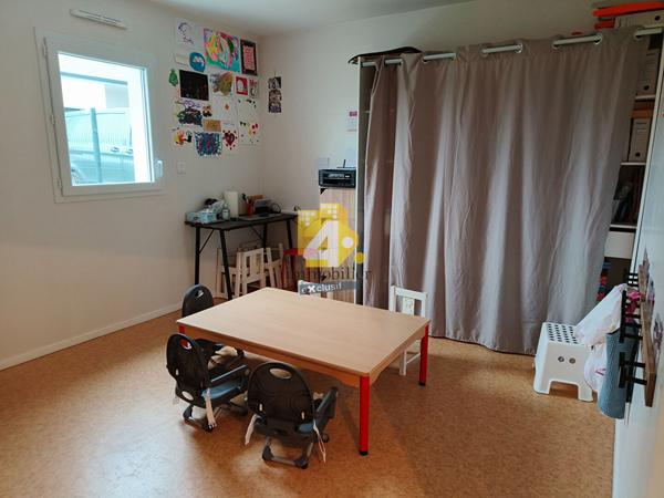 Maison - 4 pièces - 80 m²