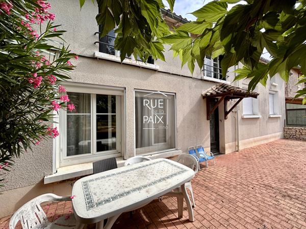 79800 PAMPROUX Charmante Maison de 133m² à Pamproux