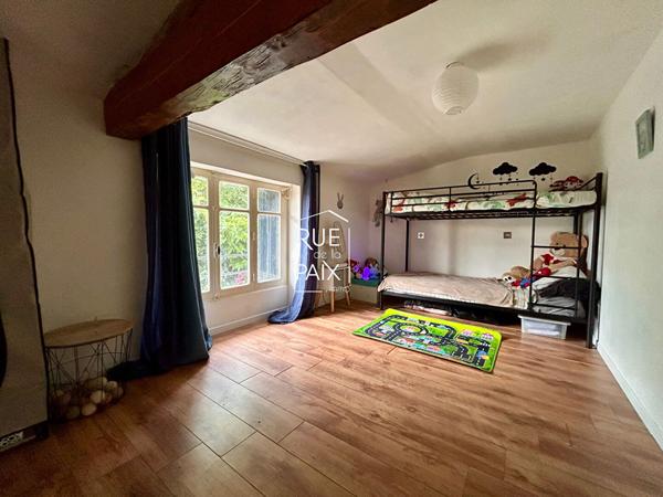 79800 PAMPROUX Charmante Maison de 133m² à Pamproux