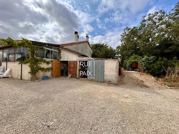 79800 PAMPROUX Charmante Maison de 133m² à Pamproux