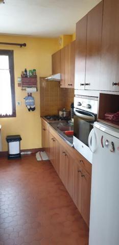 Pavillon 5 pièces - 3 chambres  - 105 m²  - sous sol total + garage extérieur - terrain 1070 m²