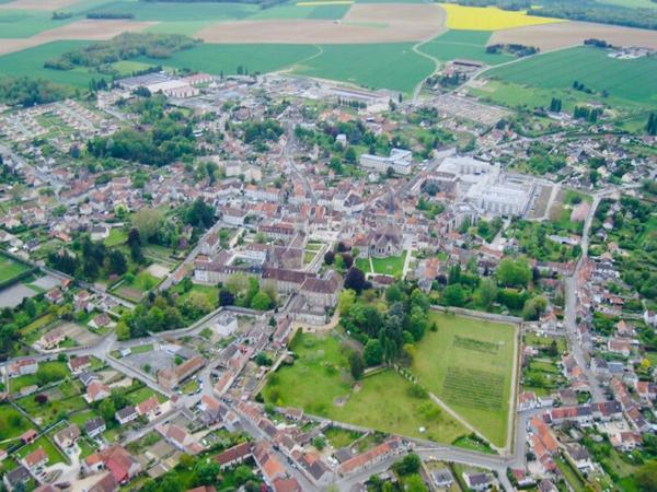 Terrain Jouarre face à la nature
