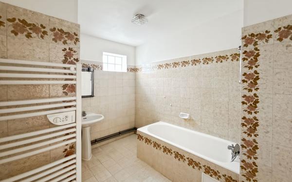 Appartement à vendre    2 pièces • 47,68 m2 Orléans