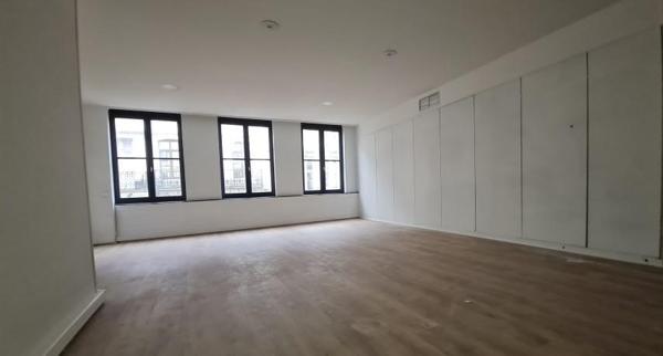 Location Bureau 44 59500 Douai 865925