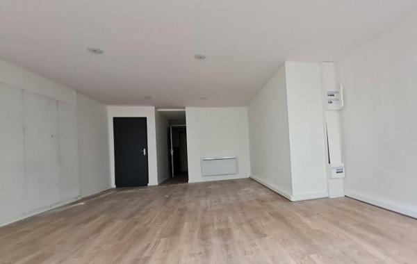 Location Bureau 44 59500 Douai 865925
