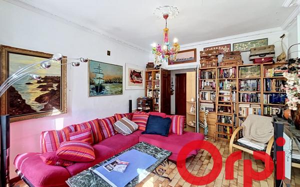Maison à vendre    8 pièces •  Espira-de-l'Agly