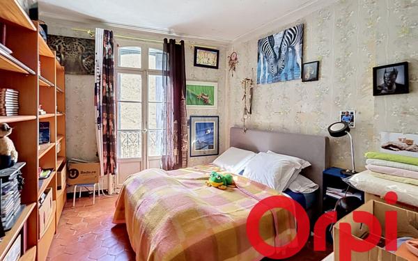 Maison à vendre    8 pièces •  Espira-de-l'Agly