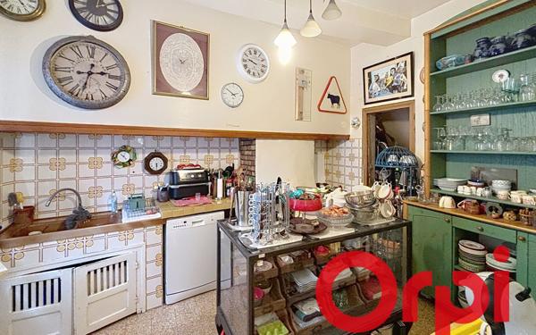 Maison à vendre    8 pièces •  Espira-de-l'Agly