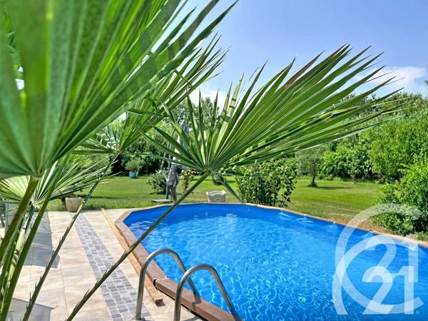 Maison à vendre  8 pièces - 238 m 2   CAVAILLON  - 84