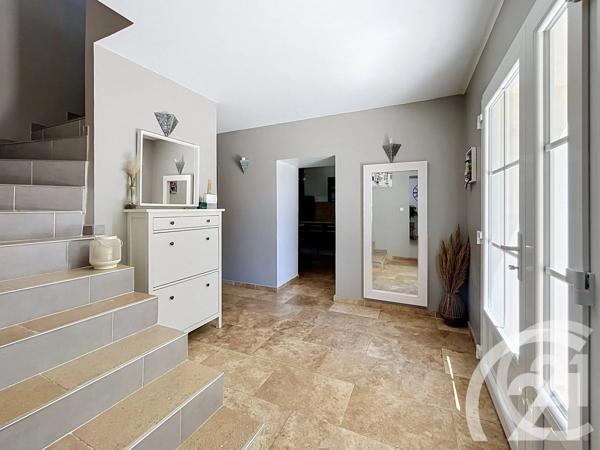 Maison à vendre  8 pièces - 238 m 2   CAVAILLON  - 84