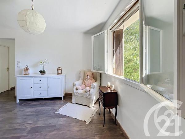 Maison à vendre  8 pièces - 238 m 2   CAVAILLON  - 84