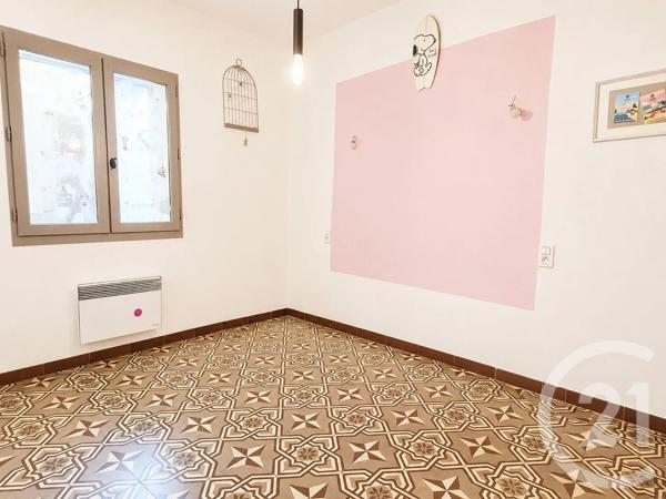 Appartement F3 à vendre  3 pièces - 72 m 2   CARPENTRAS  - 84