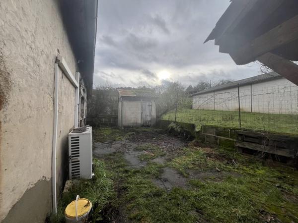 Immeuble 129 600 € Grignols 297 m² DPE G