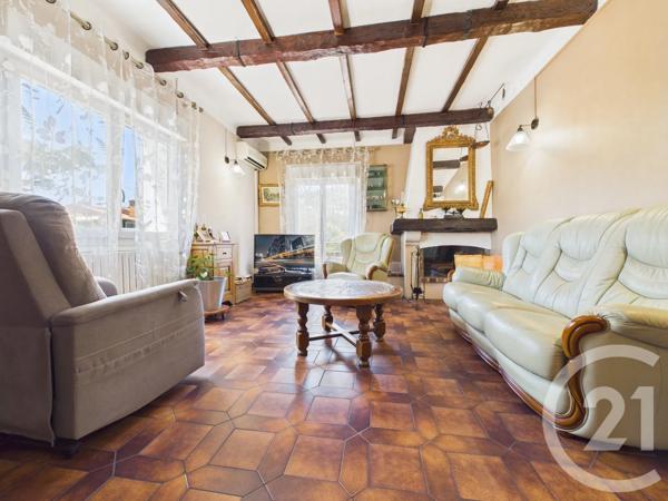Maison à vendre  6 pièces - 150,50 m 2   LA VALETTE DU VAR  - 83