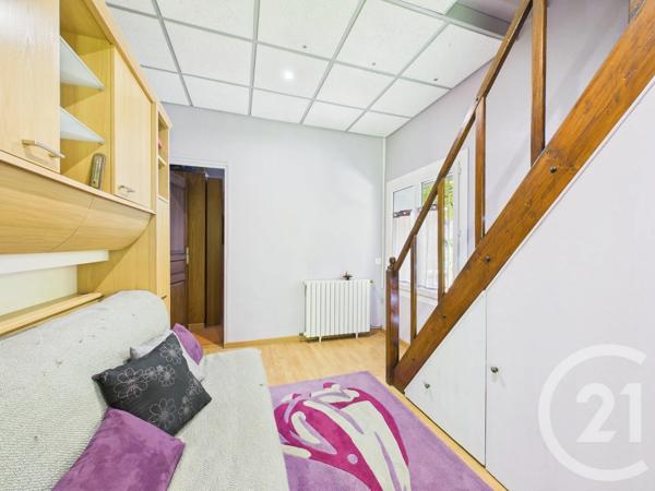 Maison à vendre  6 pièces - 150,50 m 2   LA VALETTE DU VAR  - 83