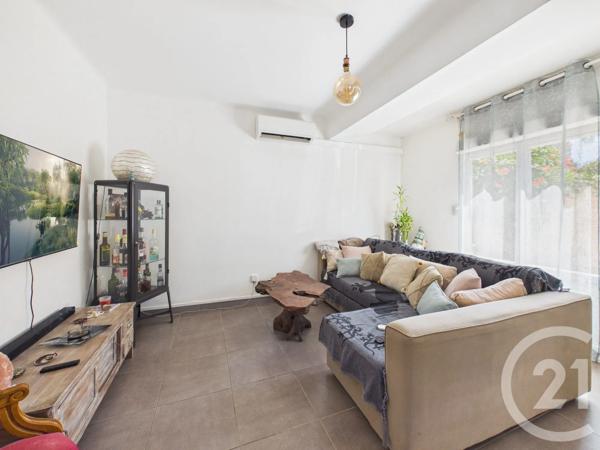 Maison à vendre  6 pièces - 150,50 m 2   LA VALETTE DU VAR  - 83