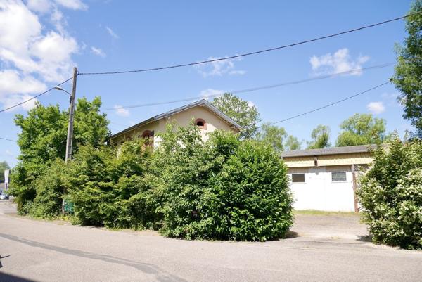 IMMEUBLE A USAGE DE BUREAUX OU AUTRES...