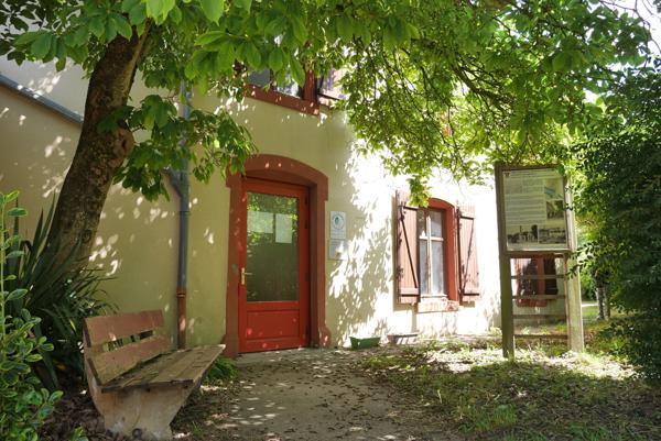 IMMEUBLE A USAGE DE BUREAUX OU AUTRES...