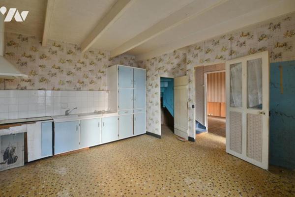 Très belle opportunité à Porsguen, Plouescat - Maison à Rénover avec Hangar, à deux Pas des Plages