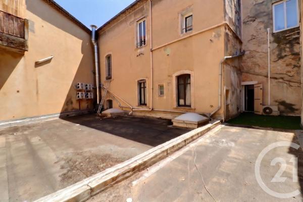 Appartement T3 à vendre  6 pièces - 59,18 m 2   CARPENTRAS  - 84