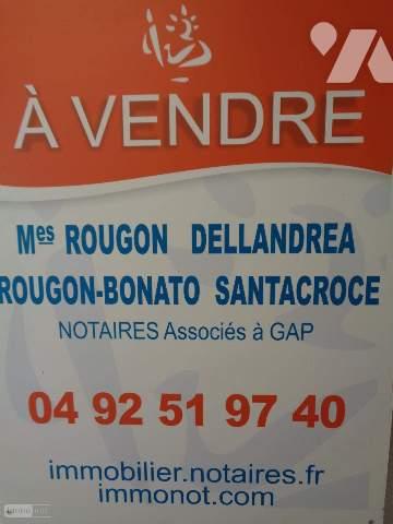 DERNIER ÉTAGE - Appartement T3 d'env. 95 m² à vendre à GAP 05000 avec cave, parking couvert ...