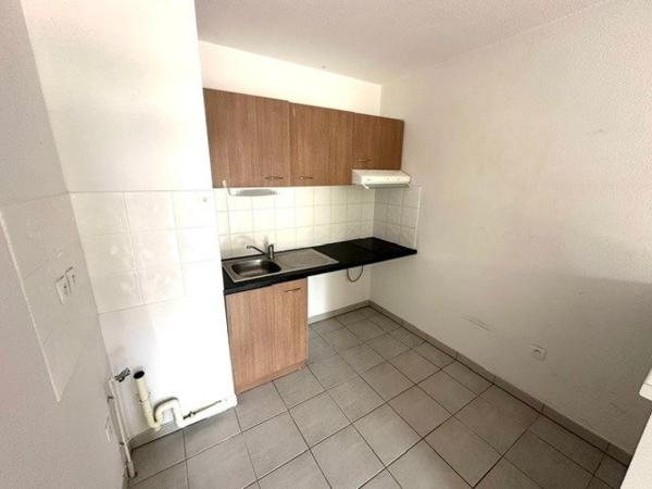 BRAX - Joli appartement T2 avec terrasse, jardinet et parking