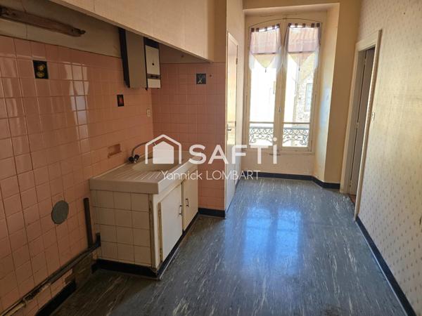 Appartement à rénover de 100 m² (2ème étage) au cœur de Gaillac