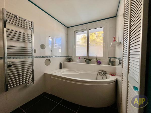 Vente maison Audenge : 455 800 € - AJP Immobilier Audenge