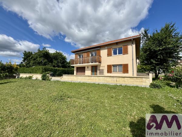 Maison ROMAGNAT 119 m2 - 3 ch - 2 bureau - sous-sol complet
