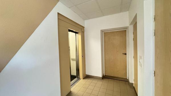 Appartement T 3 - 4 emplacement N°1 sur BLV.