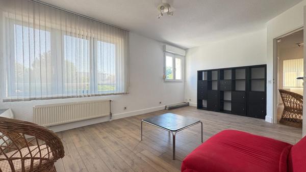 Appartement T 3 - 4 emplacement N°1 sur BLV.