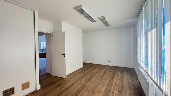 Appartement T 3 - 4 emplacement N°1 sur BLV.