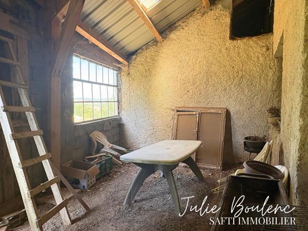 Charmante maison avec garage et jardin