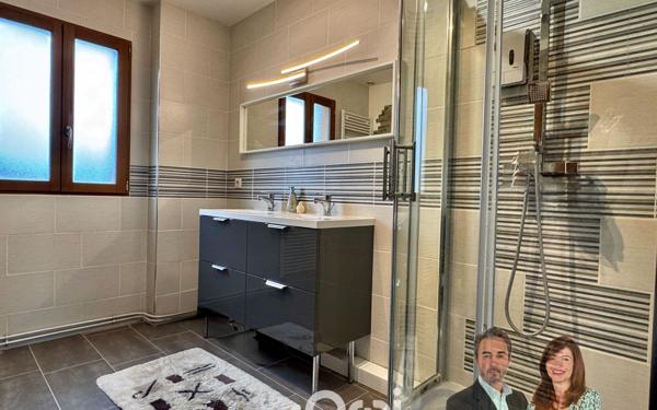 Maison à vendre    7 pièces •  Grattepanche