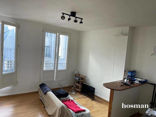 Studio 1 pièce - 23m² - Rue du Faubourg Saint-Denis, Paris - Dernier étage et cave