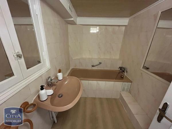 Maison à louer 4 pièces 96.8m² Alfortville (94140)