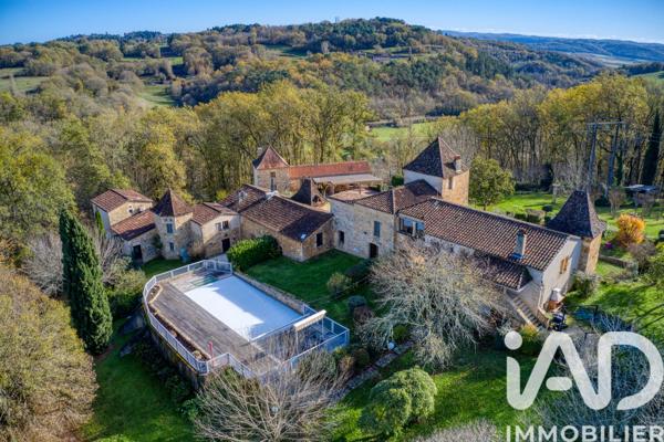 Maison à vendre 22 pièces 950 m² Puy-l'Évêque