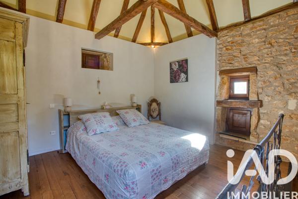 Maison à vendre 22 pièces 950 m² Puy-l'Évêque