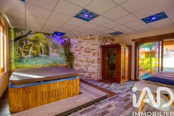 Maison à vendre 22 pièces 950 m² Puy-l'Évêque