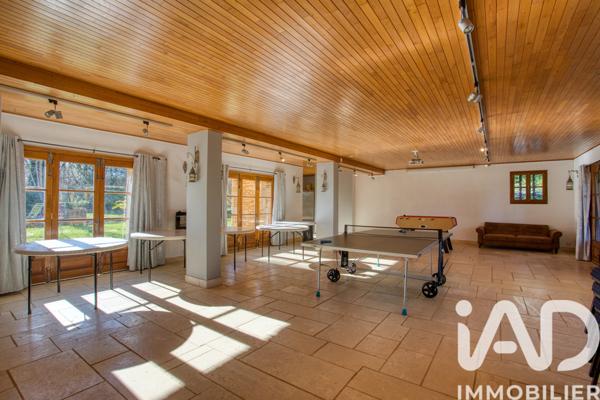 Maison à vendre 22 pièces 950 m² Puy-l'Évêque